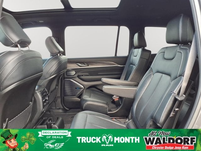 2022 Jeep Grand Cherokee L Overland