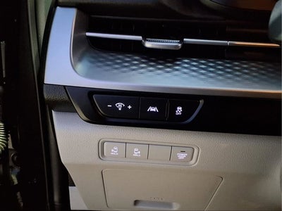 2023 Kia Carnival MPV LX