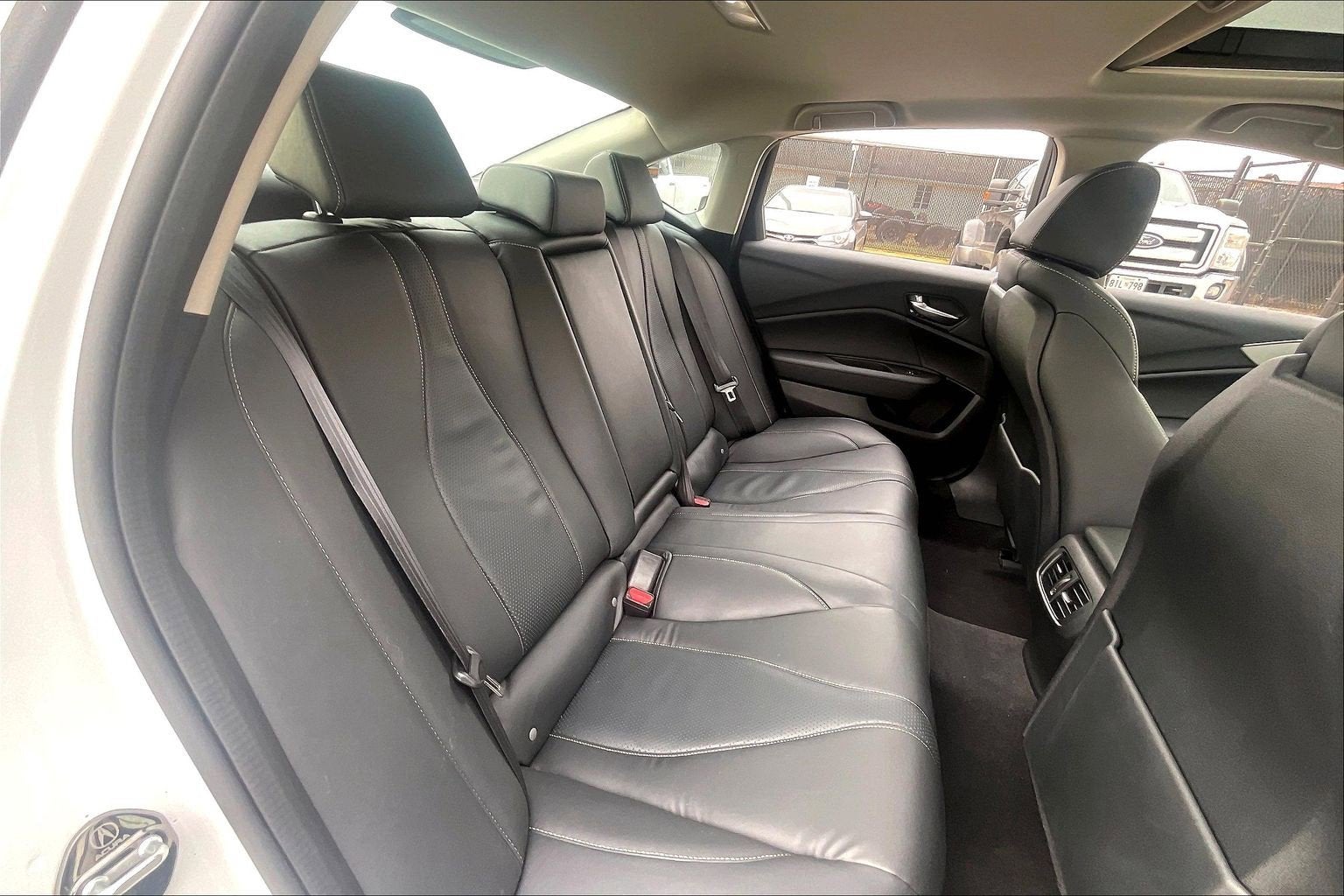 2022 Acura TLX w/Technology Package