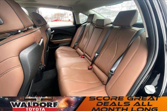 2023 Acura TLX w/Advance Package