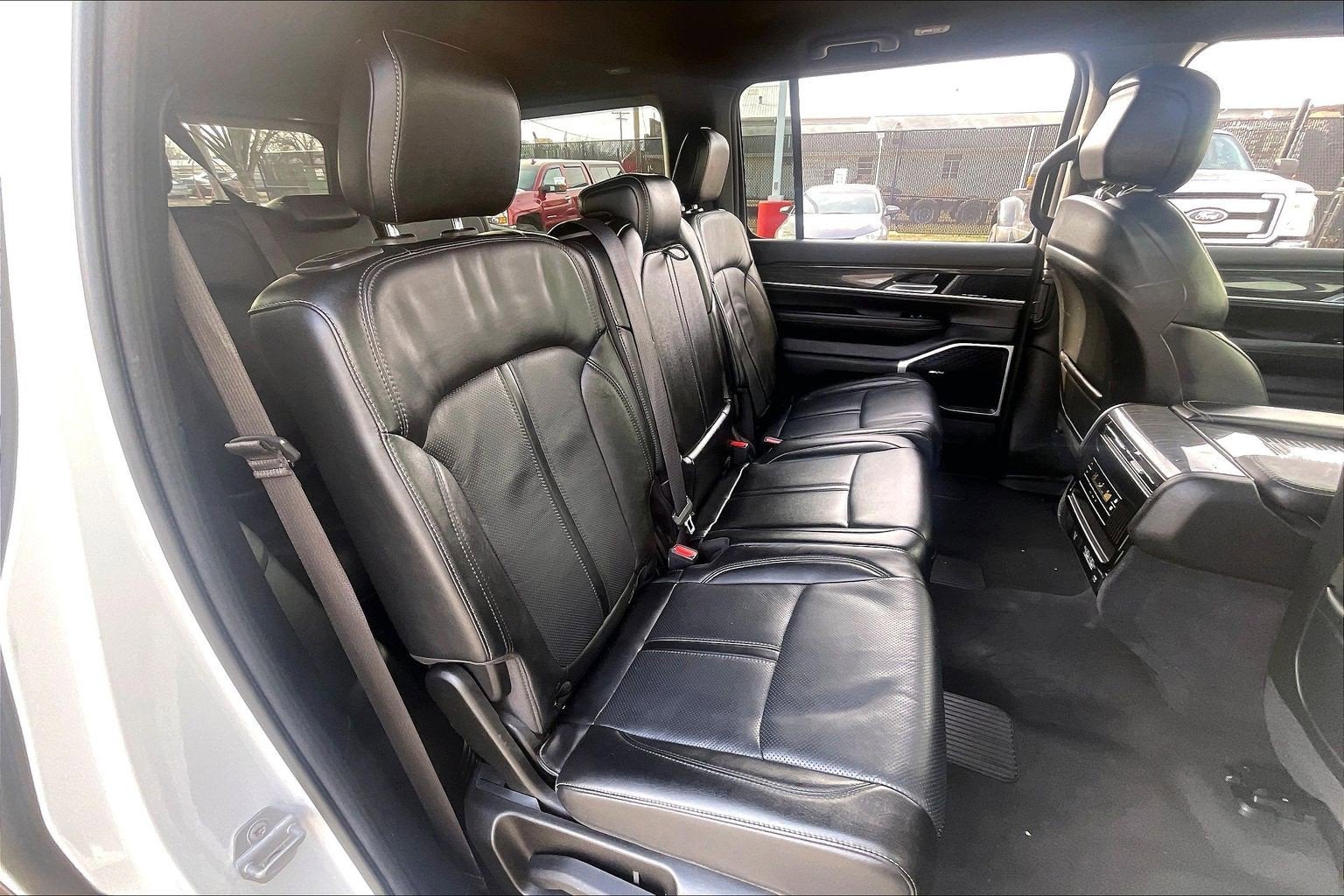 2022 Jeep Wagoneer Series II