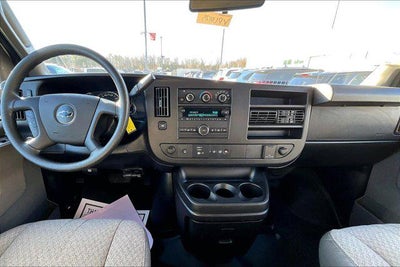 2018 Chevrolet Express Passenger LT