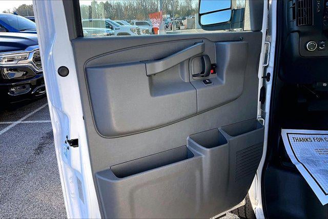 2018 Chevrolet Express Passenger LT