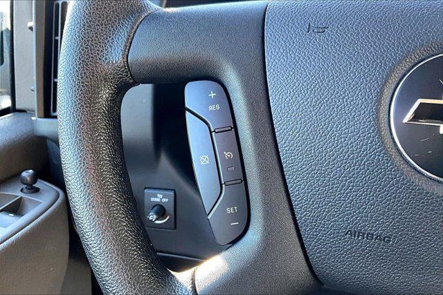 2018 Chevrolet Express Passenger LT