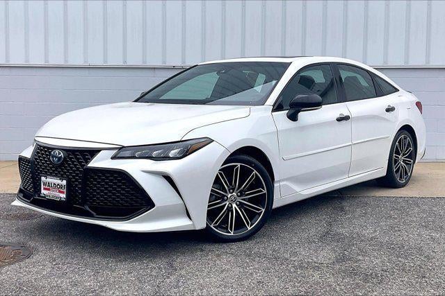 2022 Toyota Avalon Hybrid XSE Nightshade