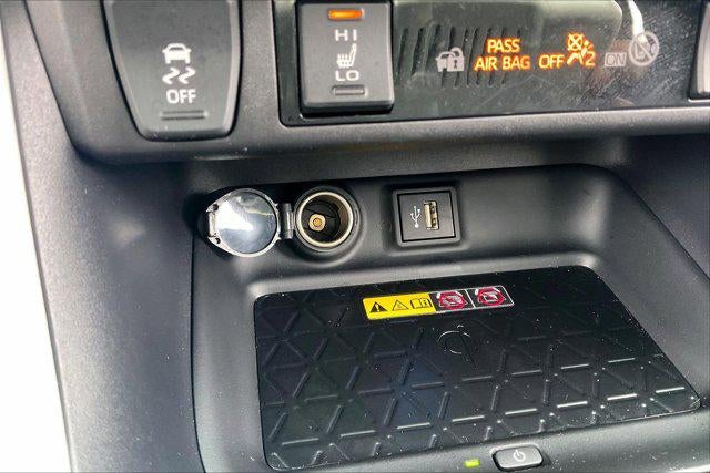 2025 Toyota RAV4 Hybrid XSE