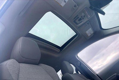 2023 Toyota Sienna LE