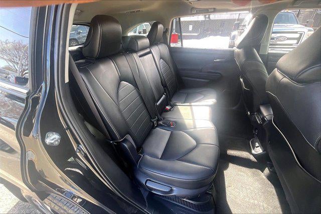 2021 Toyota Highlander Hybrid XLE