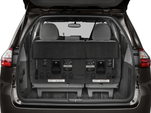 2017 Toyota Sienna LE