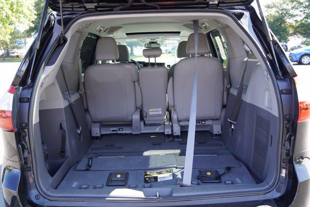 2019 Toyota Sienna XLE