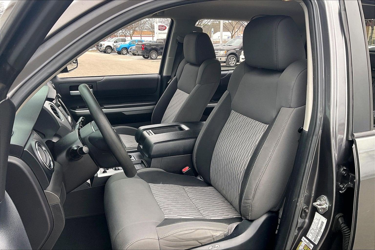 2015 Toyota Tundra SR5