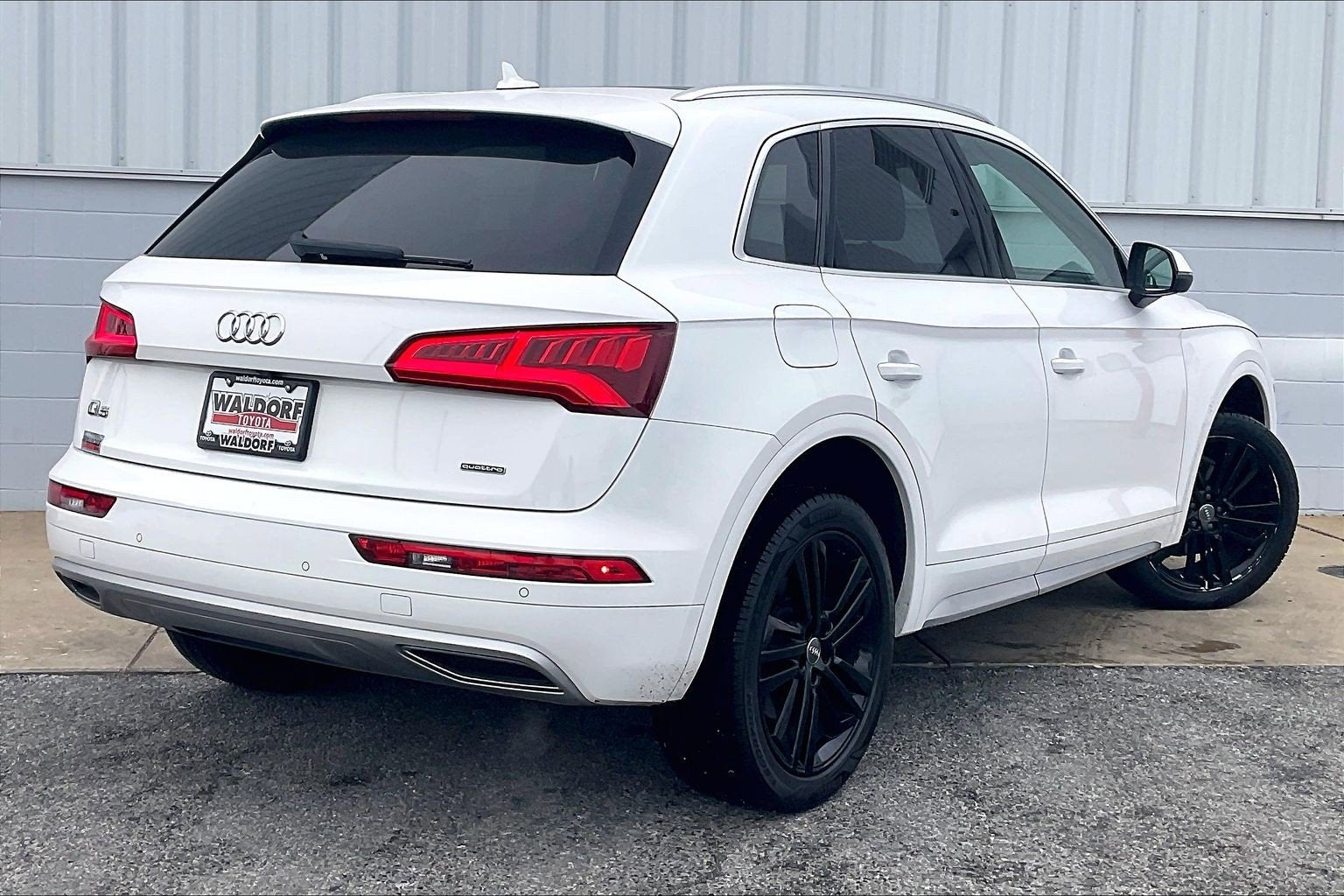 2020 Audi Q5 Premium Plus