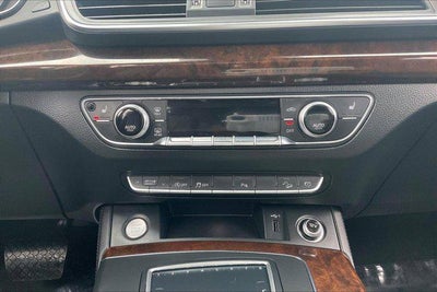 2020 Audi Q5 Premium Plus