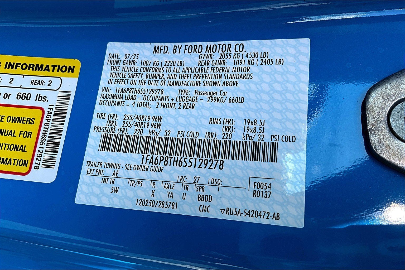 2025 Ford Mustang EcoBoost Premium