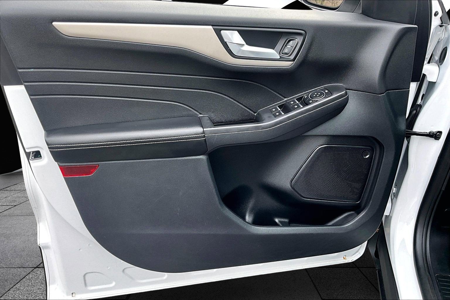 2022 Ford Escape SEL PANO ROOF