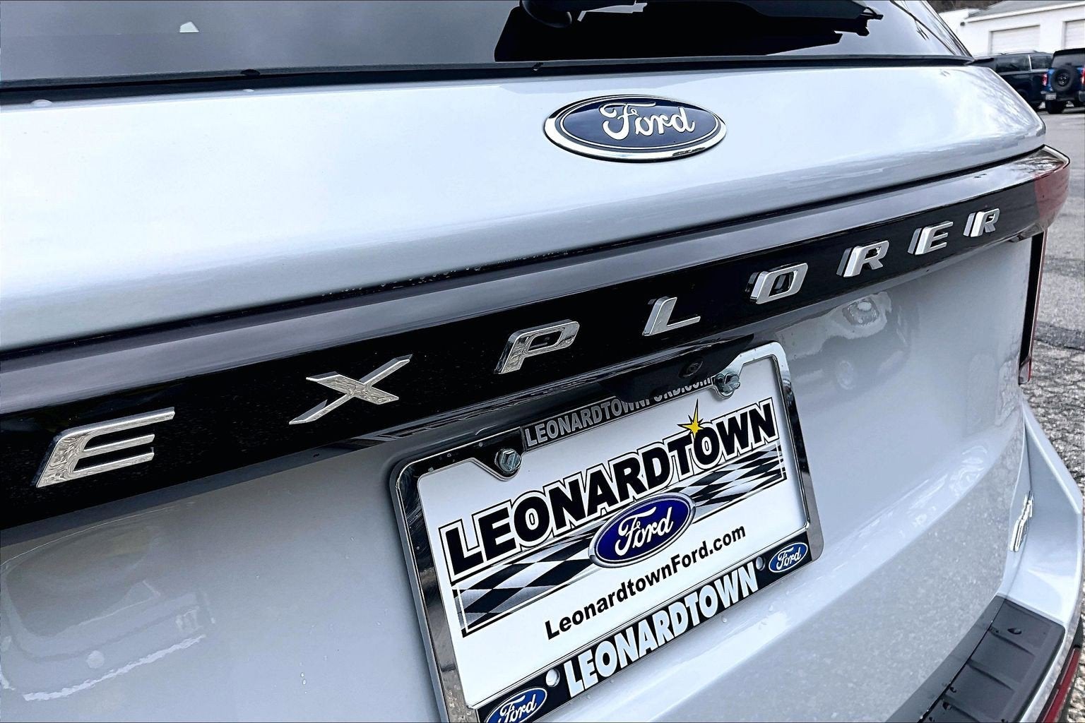 2026 Ford Explorer Active w/200A Pkg