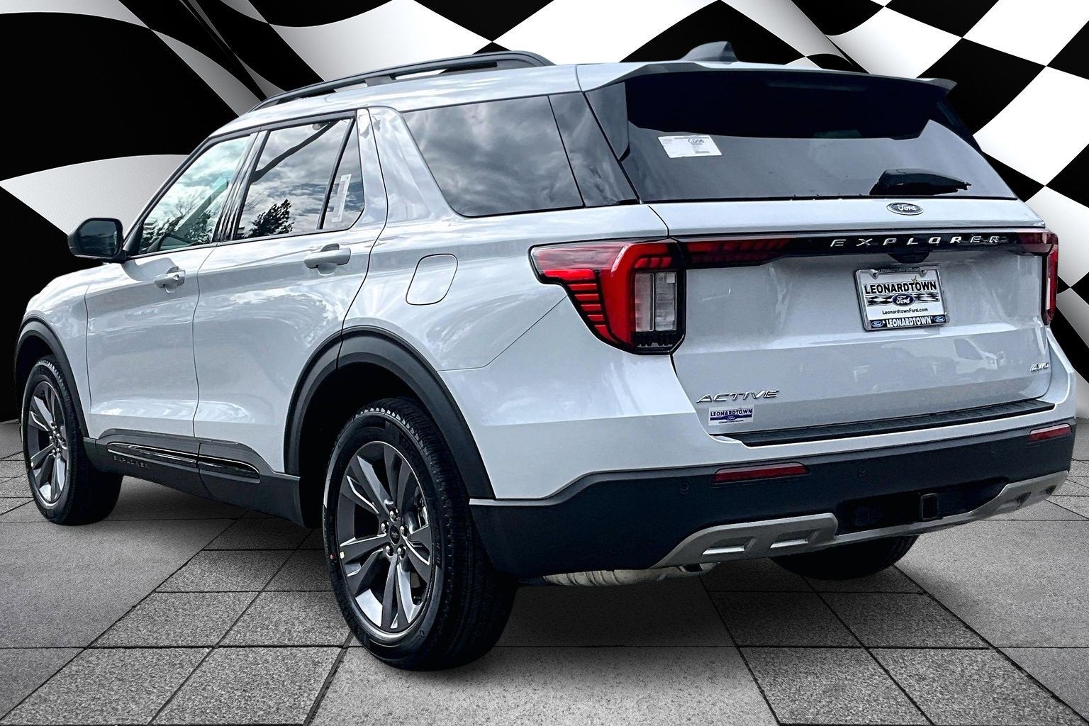 2026 Ford Explorer Active w/200A Pkg