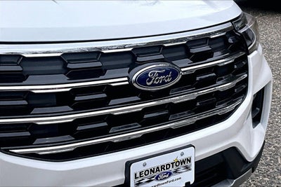 2026 Ford Explorer Active w/200A Pkg