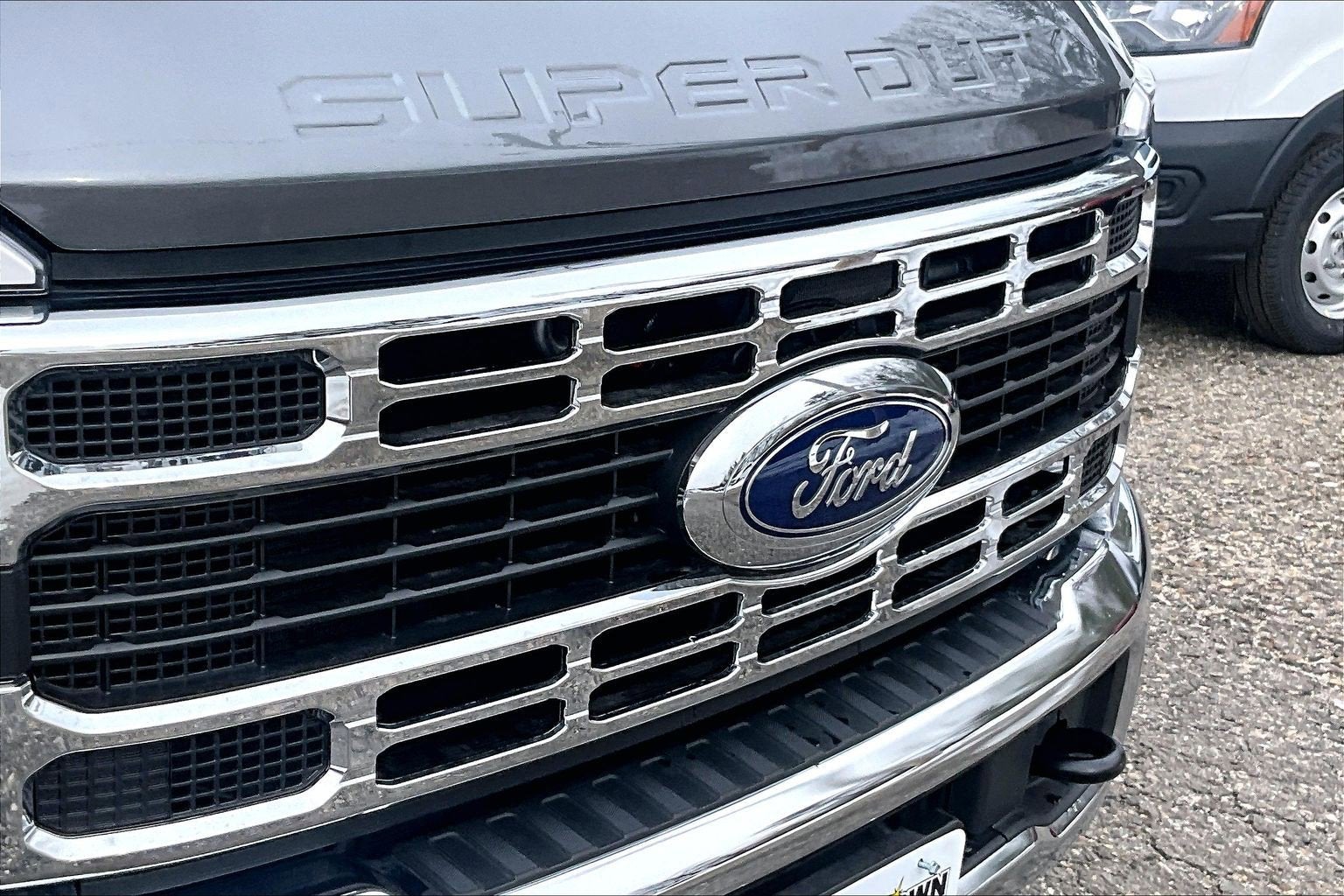 2025 Ford Super Duty F-350 SRW XLT