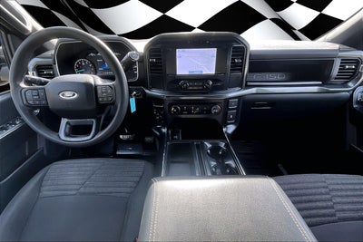 2023 Ford F-150 STX V8 CREW