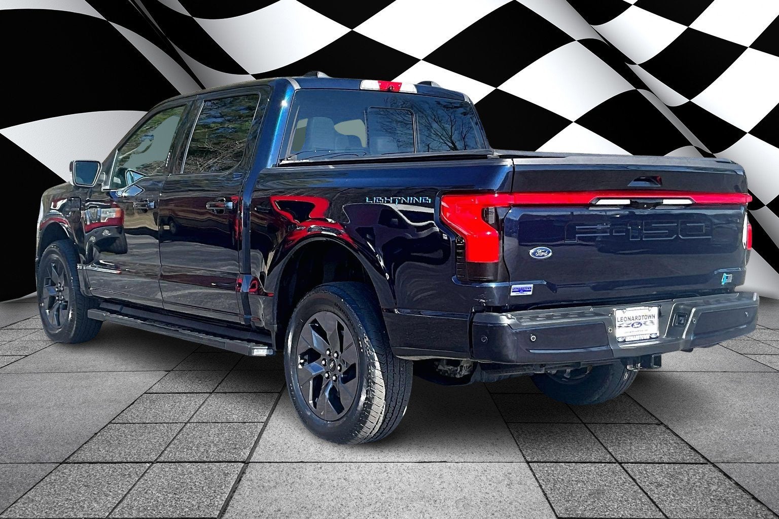 2023 Ford F-150 Lightning LARIAT LONG RANGE PANO ROOF