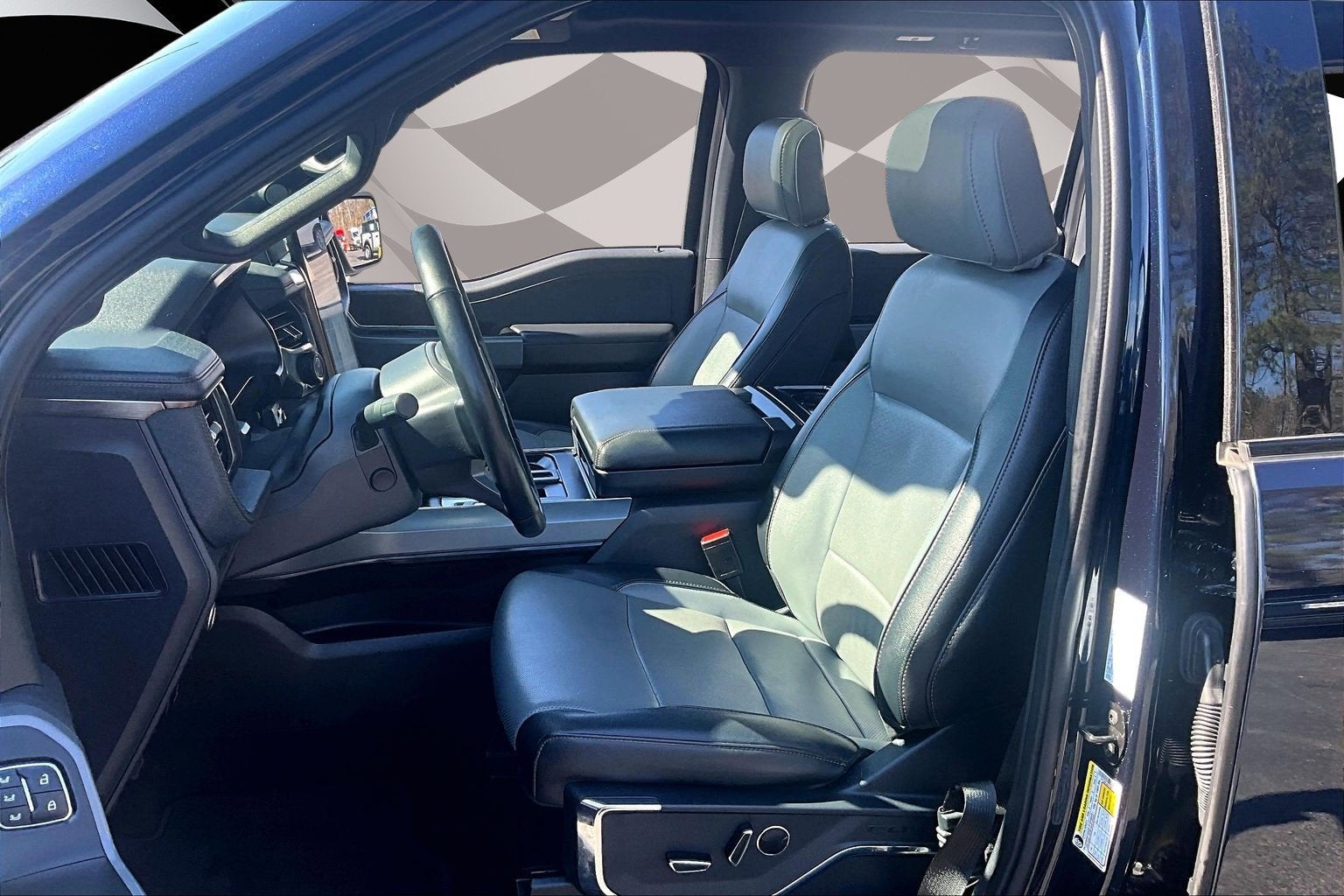 2023 Ford F-150 Lightning LARIAT LONG RANGE PANO ROOF