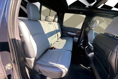 2023 Ford F-150 Lightning LARIAT LONG RANGE PANO ROOF