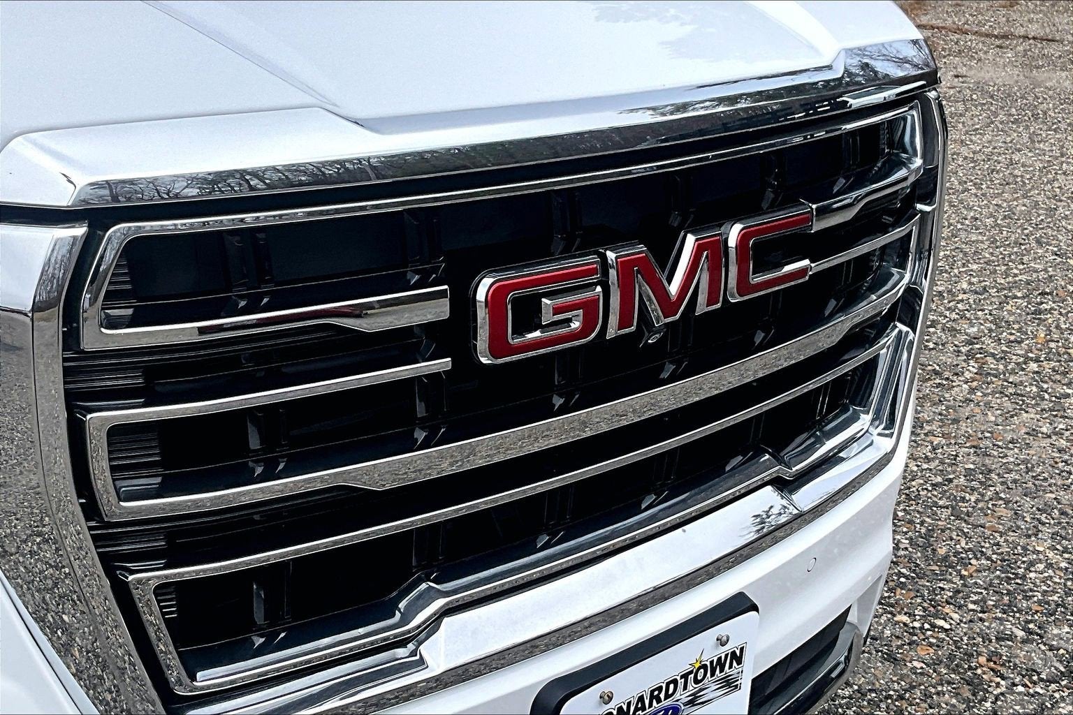 2024 GMC Yukon XL SLT