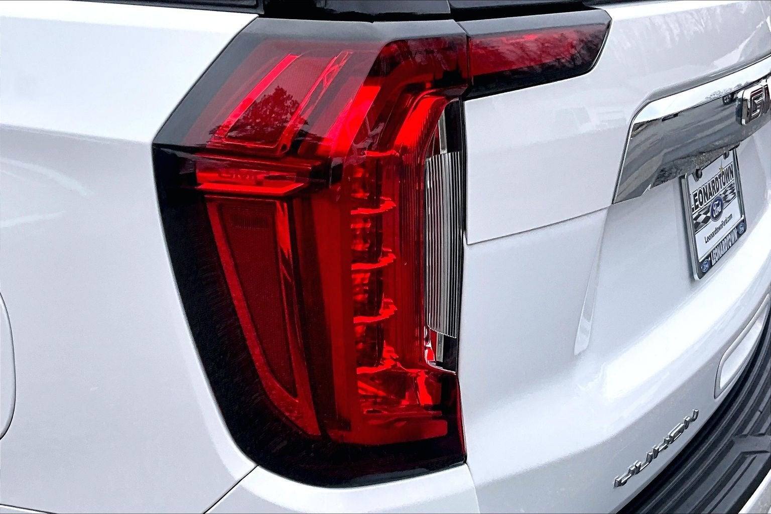 2024 GMC Yukon XL SLT