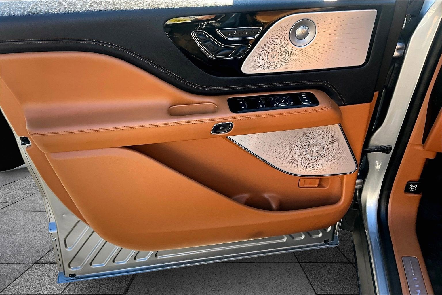 2023 Lincoln Aviator Black Label Grand Touring