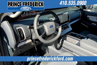 2025 Ford Expedition Active