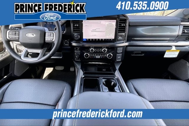 2026 Ford Super Duty F-350 SRW LARIAT