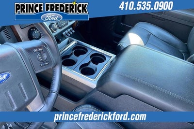 2013 Ford Super Duty F-350 DRW Lariat