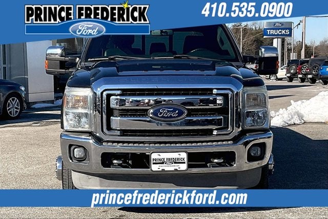2013 Ford Super Duty F-350 DRW Lariat