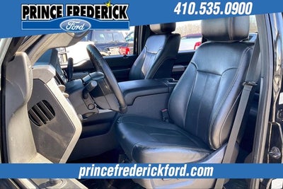 2013 Ford Super Duty F-350 DRW Lariat