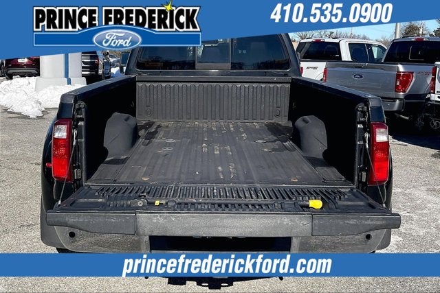 2013 Ford Super Duty F-350 DRW Lariat