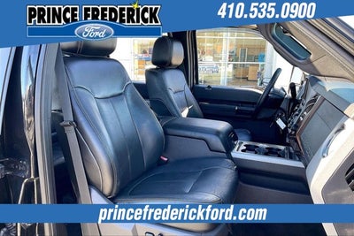 2013 Ford Super Duty F-350 DRW Lariat