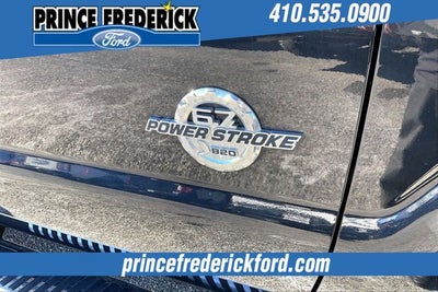 2013 Ford Super Duty F-350 DRW Lariat