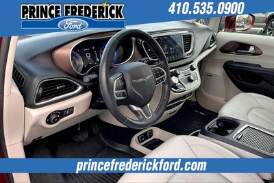 2018 Chrysler Pacifica Touring L Plus