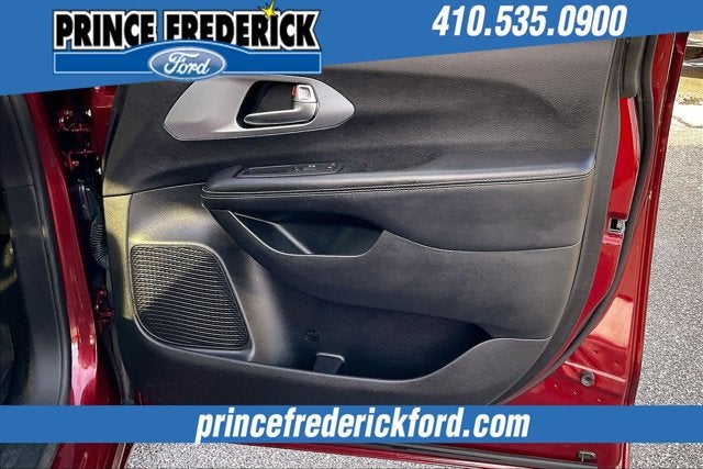 2020 Chrysler Pacifica Hybrid Touring L