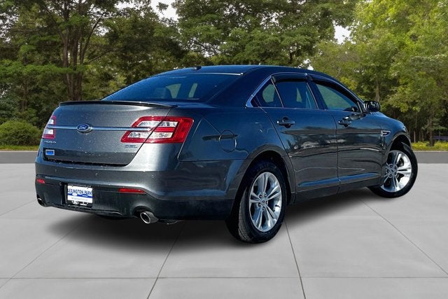 2016 Ford Taurus SEL