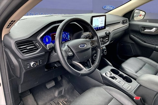 2020 Ford Escape Titanium Hybrid