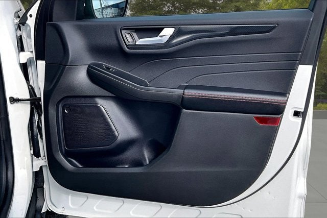 2024 Ford Escape ST-Line Elite