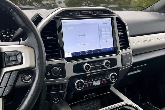 2022 Ford Super Duty F-350 SRW LARIAT