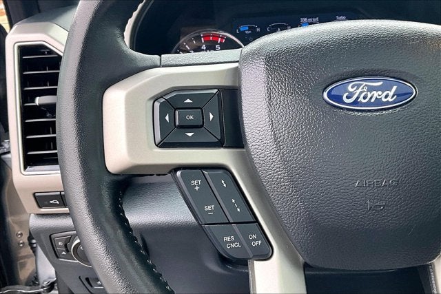 2022 Ford Super Duty F-350 SRW LARIAT