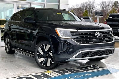2024 Volkswagen Atlas Cross Sport 2.0T SE w/Technology
