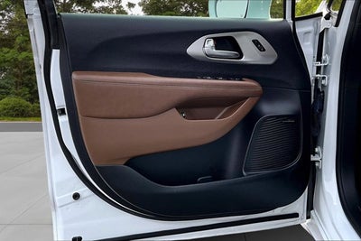 2021 Chrysler Pacifica Hybrid Limited