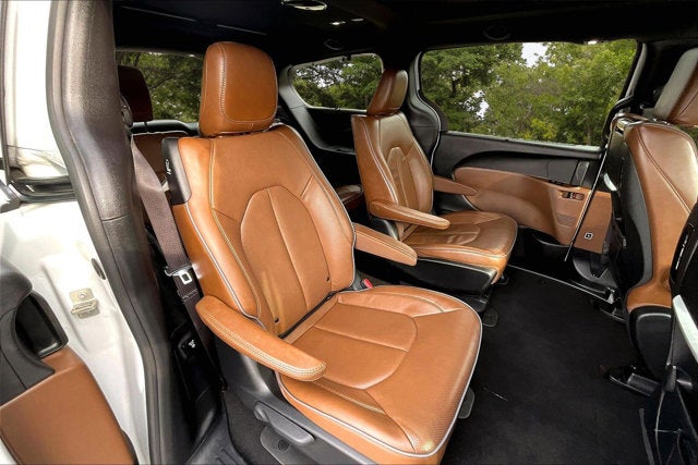 2021 Chrysler Pacifica Hybrid Limited