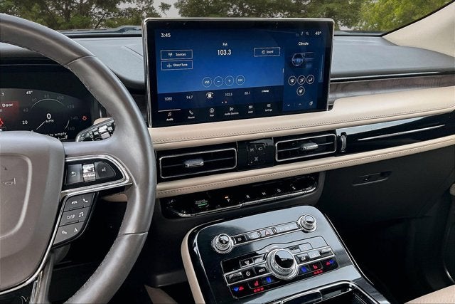 2023 Lincoln Nautilus Reserve