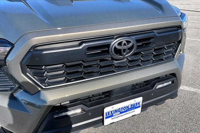 2024 Toyota Tacoma 4WD TRD Sport